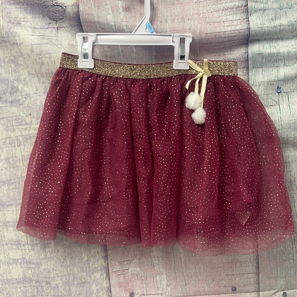 Brand new girls Issac Mizrahi Tutu. Size is 7/8.